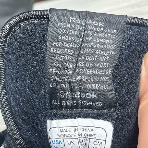 Reebok Classic Black Low Top Sneaker Shoe Womens Size 8.5 - Picture 9 of 11